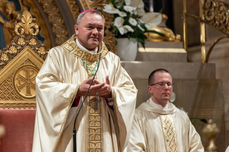 imageye___-_imgi_44_thumb_772_2024_03_30_nagyszombat_50