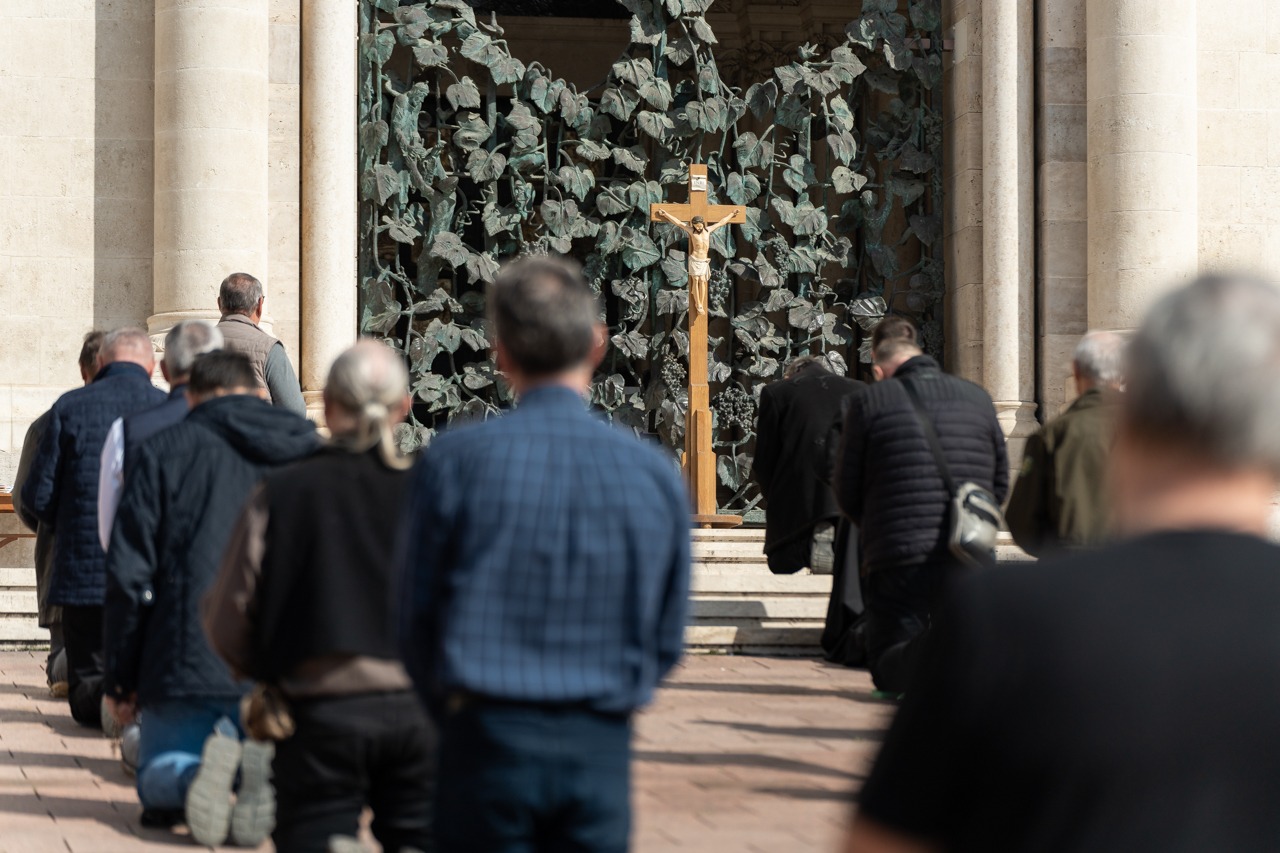 imageye___-_imgi_58_2025_04_05_terden_allo_rozsafuzer_40