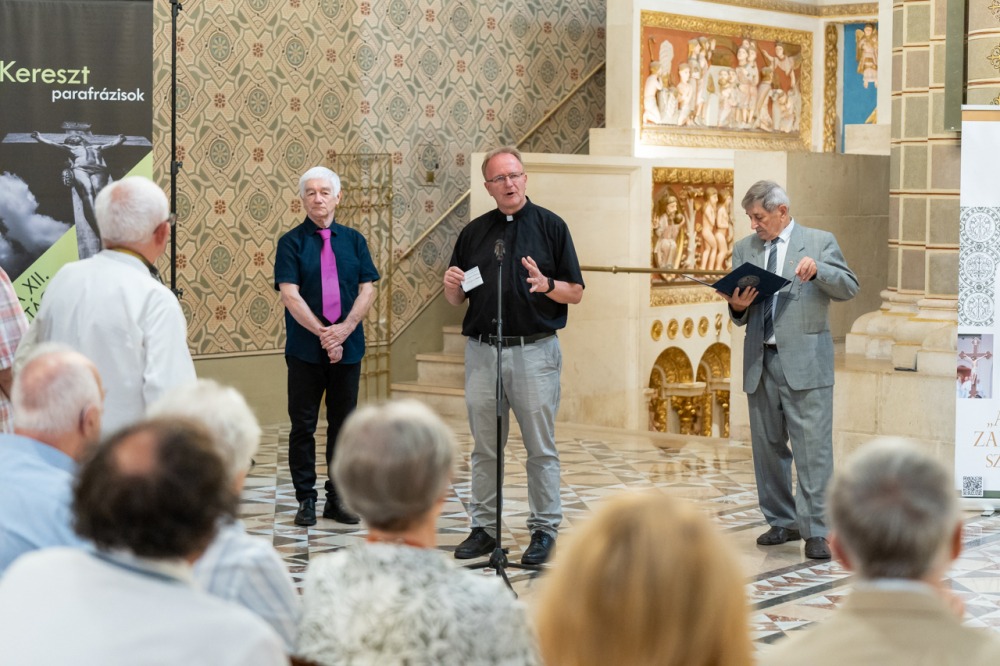 imageye___-_imgi_65_958_2025_09_07_domotor kiallitas_21