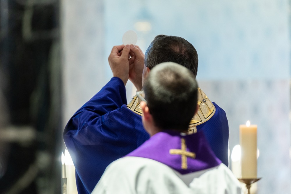 imageye___-_imgi_79_966_2025_10_07_juhasz tibor gyaszmise_24