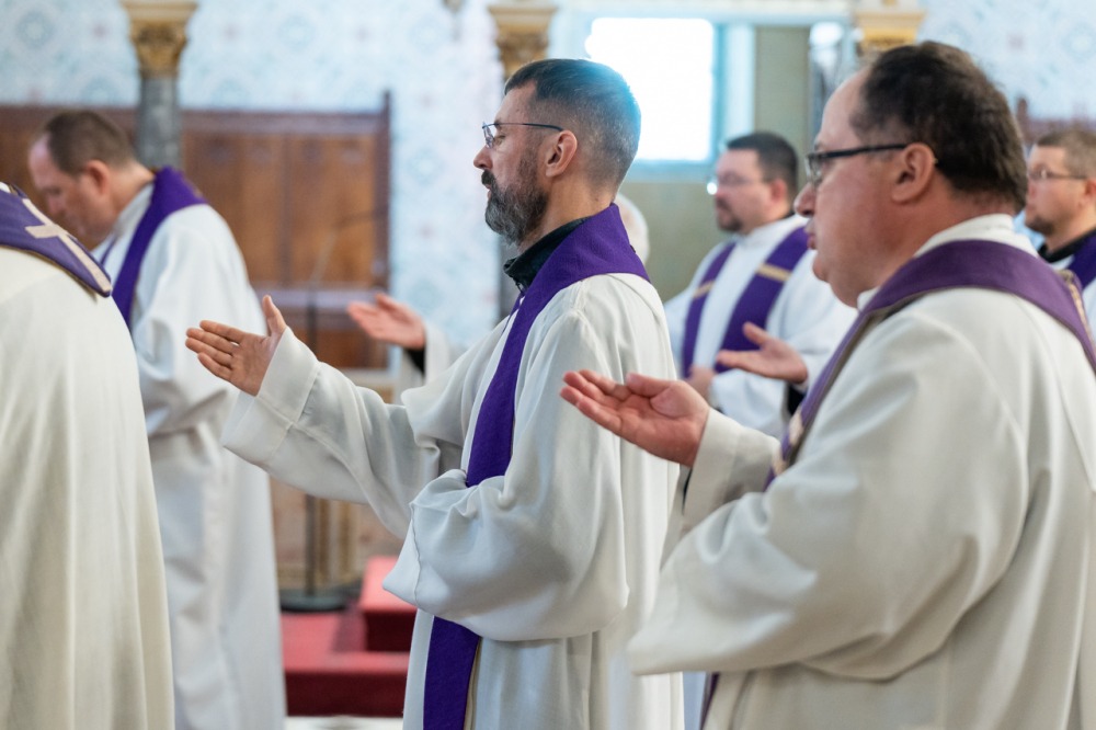 imageye___-_imgi_80_966_2025_10_07_juhasz tibor gyaszmise_25