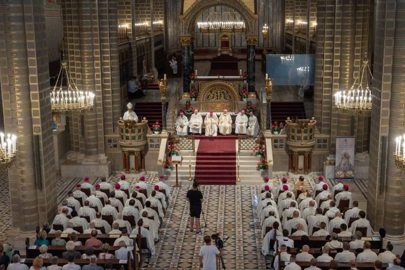 imgi_99_thumb_804_2024_06_29_MM_BL_jubileum_100