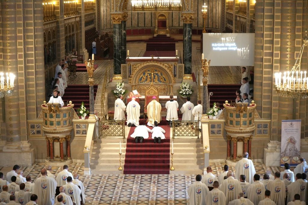 Diakonusszenteles-070 (1)