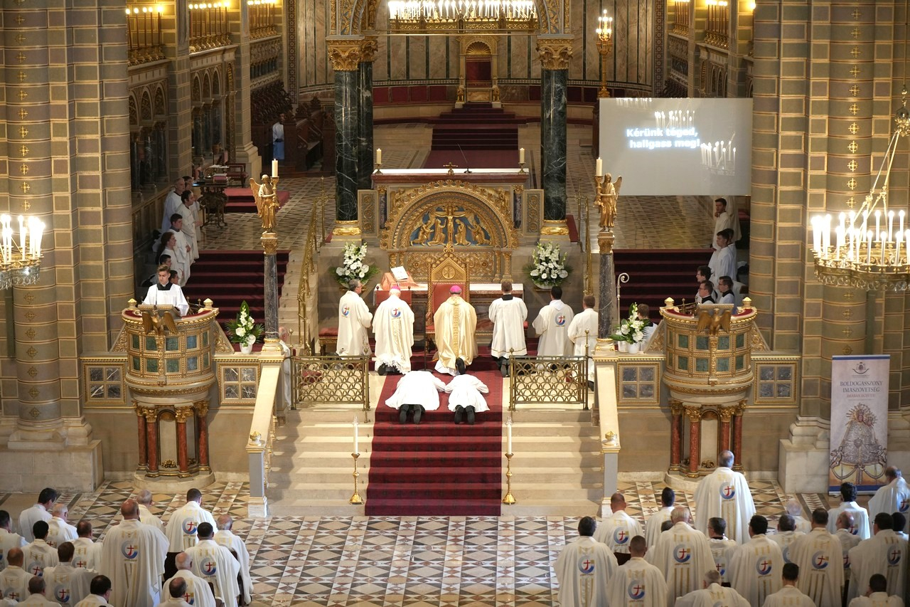 Diakonusszenteles-070 (1)