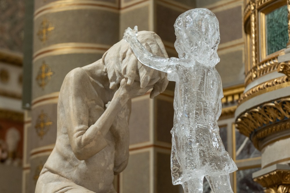 imageye___-_imgi_33_923_2025_05_28_vandorszobor_11