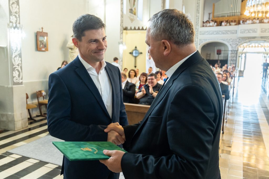 2026_08_31_tanevnyito komlo_42